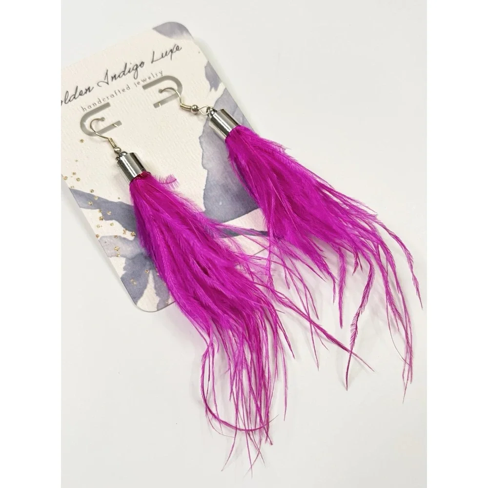 NEW Handcrafted Pink Feather Earrings - Picture 1 of 2